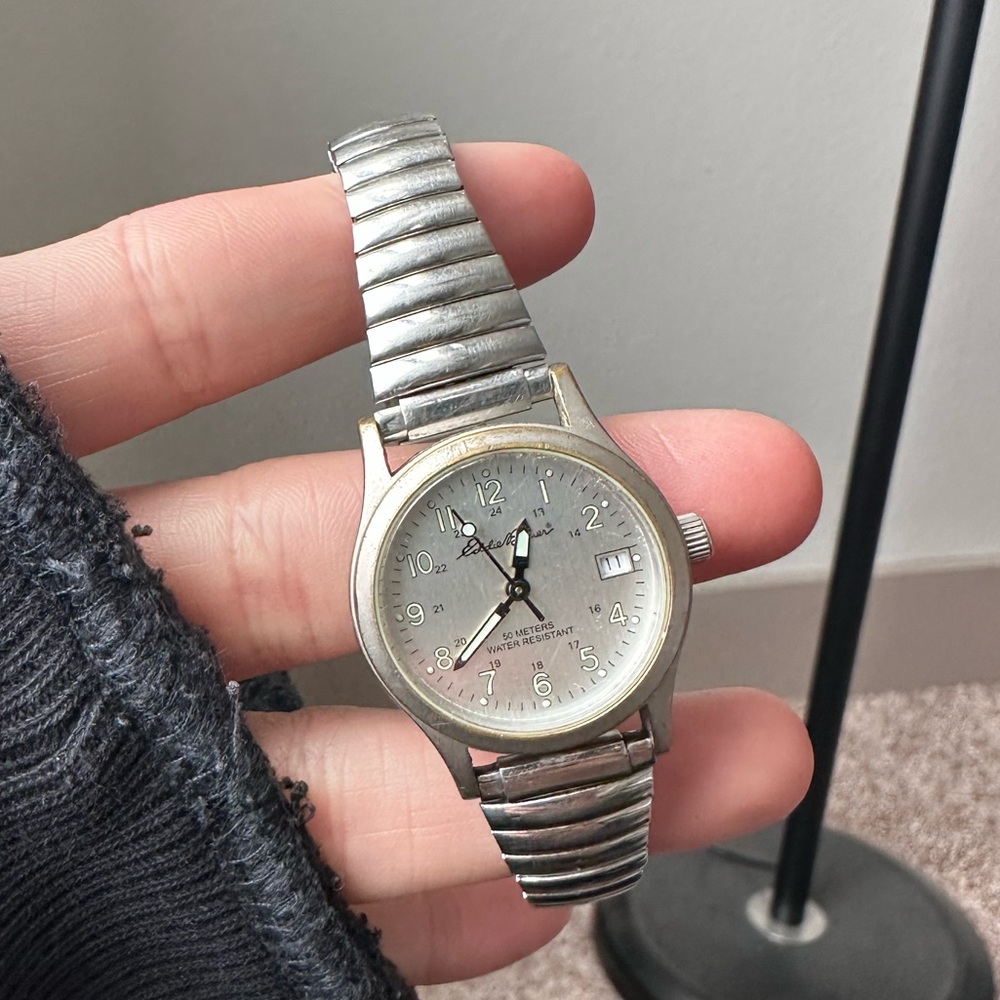 Eddie Bauer Women’s Field wristwatch